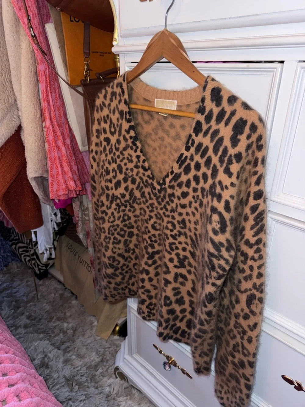 Michael Kors Leopard Print V-Neck Angora Rabbit Hair Sweater - Brown & Black